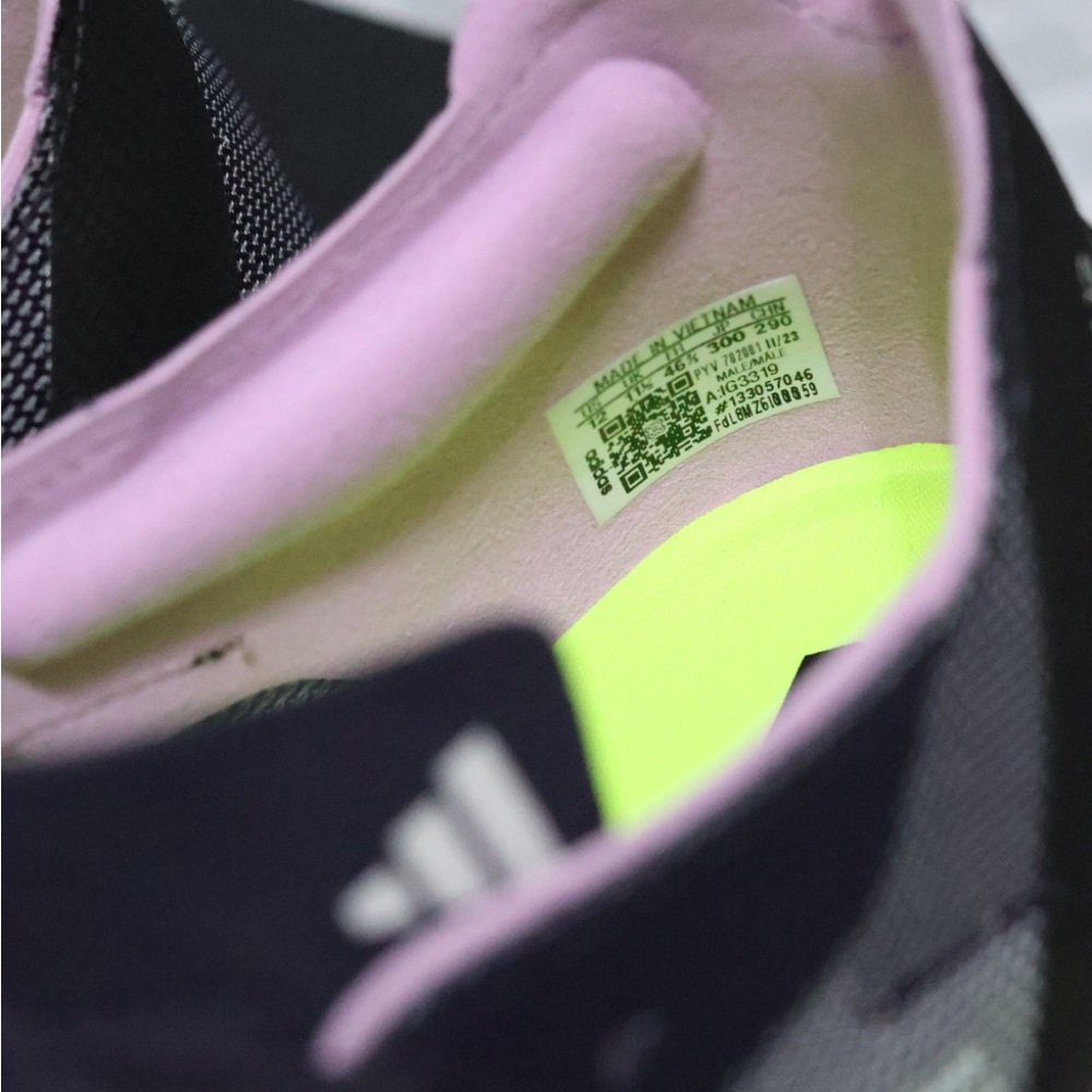 Adidas Adizero Boston 12 IG3319 Running Shoes size 12 Gray Green Pink  Black - Picture 9 of 16